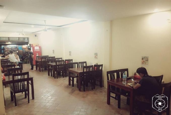 Tony Central Hostel Luang Prabang Exterior photo