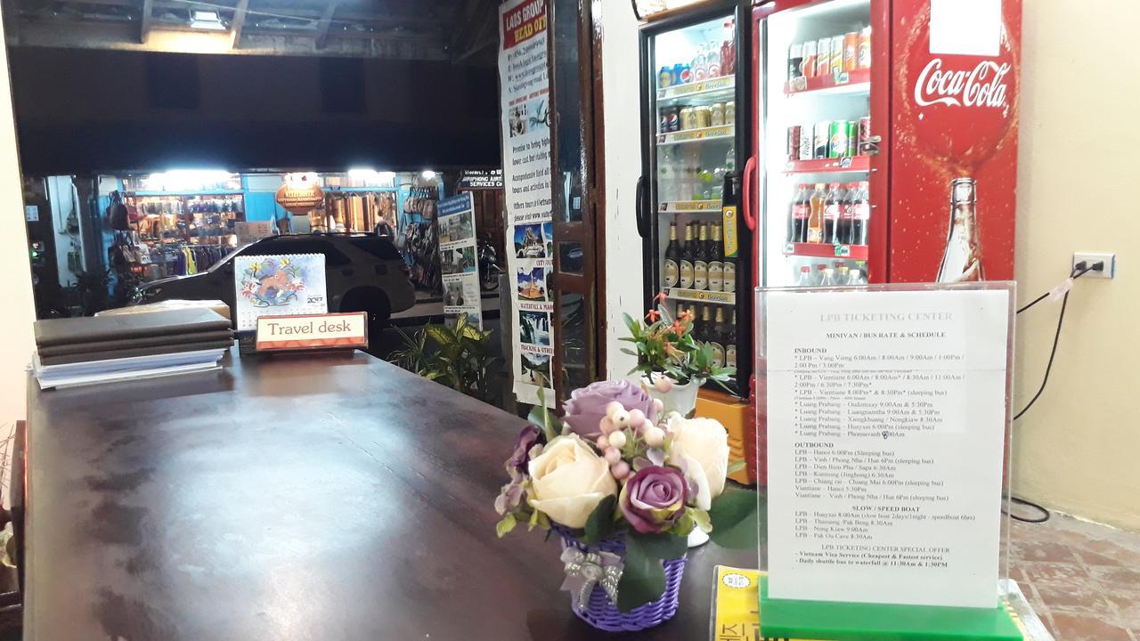 Tony Central Hostel Luang Prabang Exterior photo